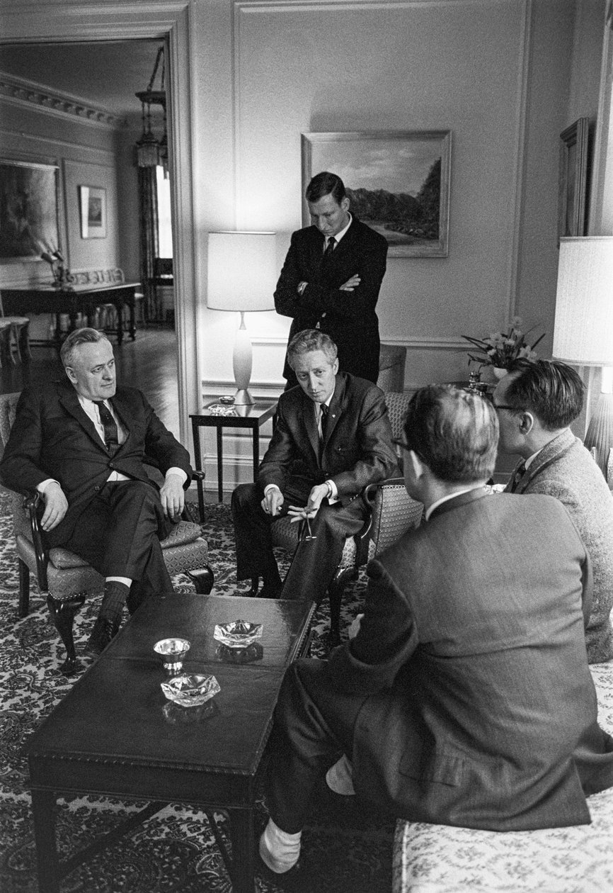 Alaska State Gesetzgeber in Sitzungen im Staatskapitol von Juneau, Alaska von Ted Spiegel