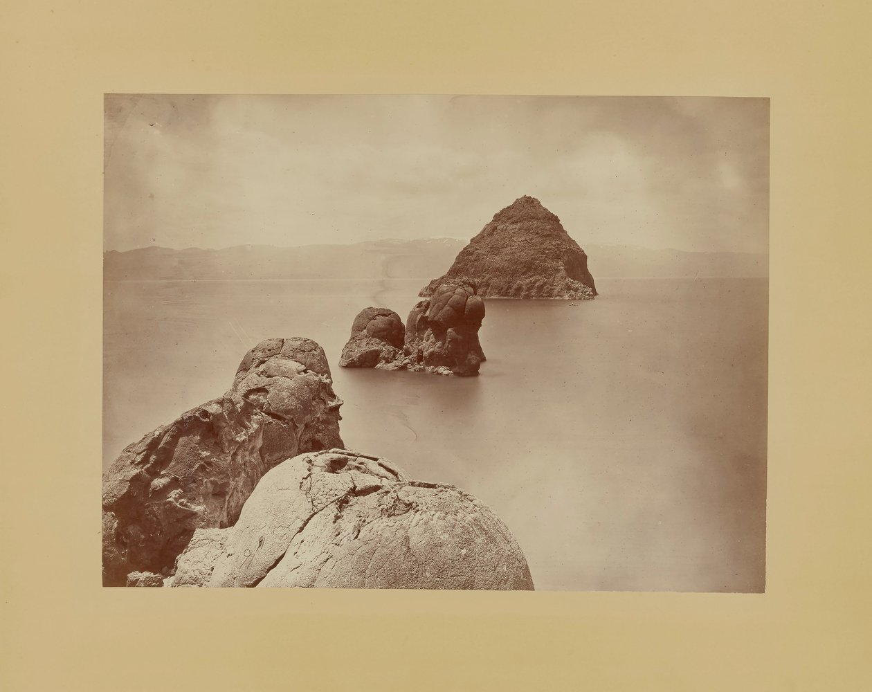 Tufa-Kuppeln, Pyramid Lake, Nevada von Timothy H. O