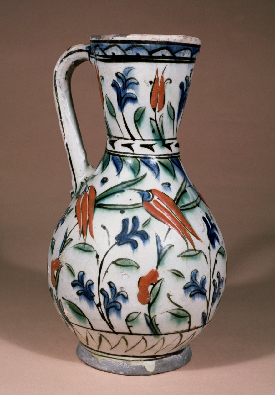 Krug mit roter Dekoration, Iznik von Turkish School