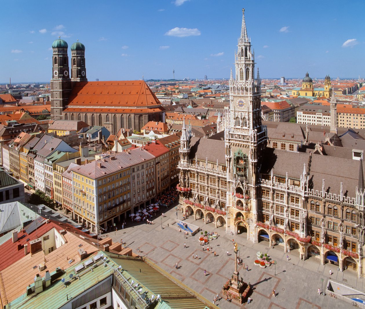 Blick auf den Marienplatz von Unbekannt Unbekannt