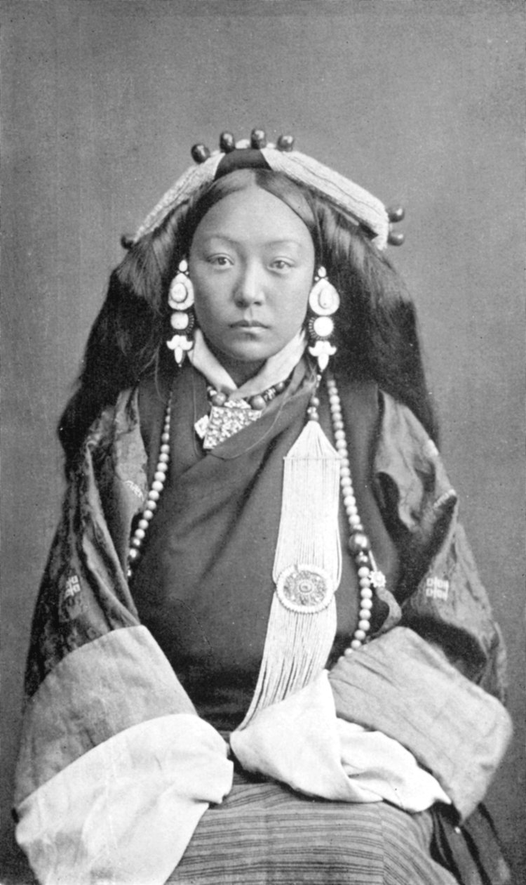 Eine tibetische Frau, ca. 1910 von Unbekannt