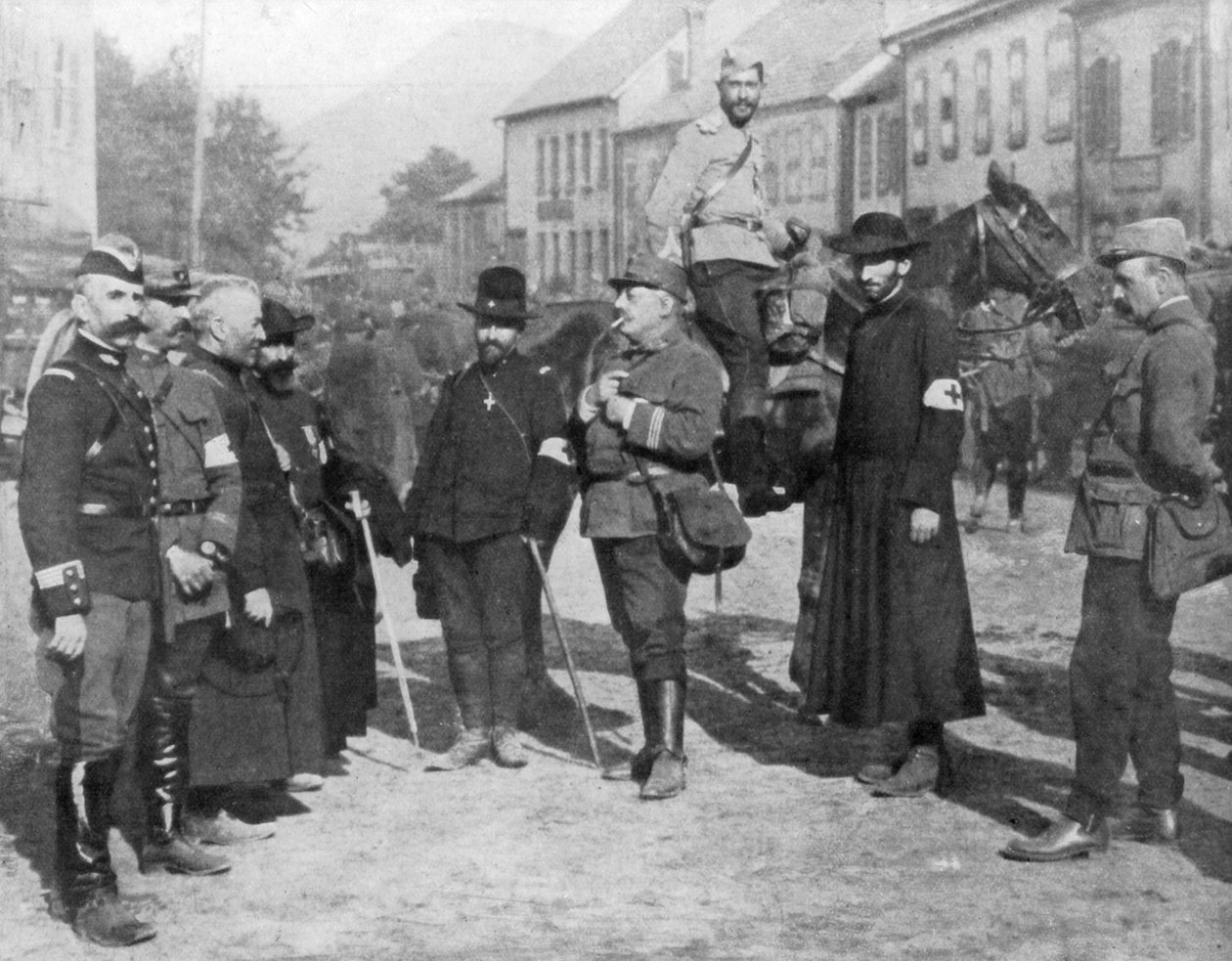 Eine Gruppe von Militärgeistlichen, Erster Weltkrieg, 1914 von Unbekannt