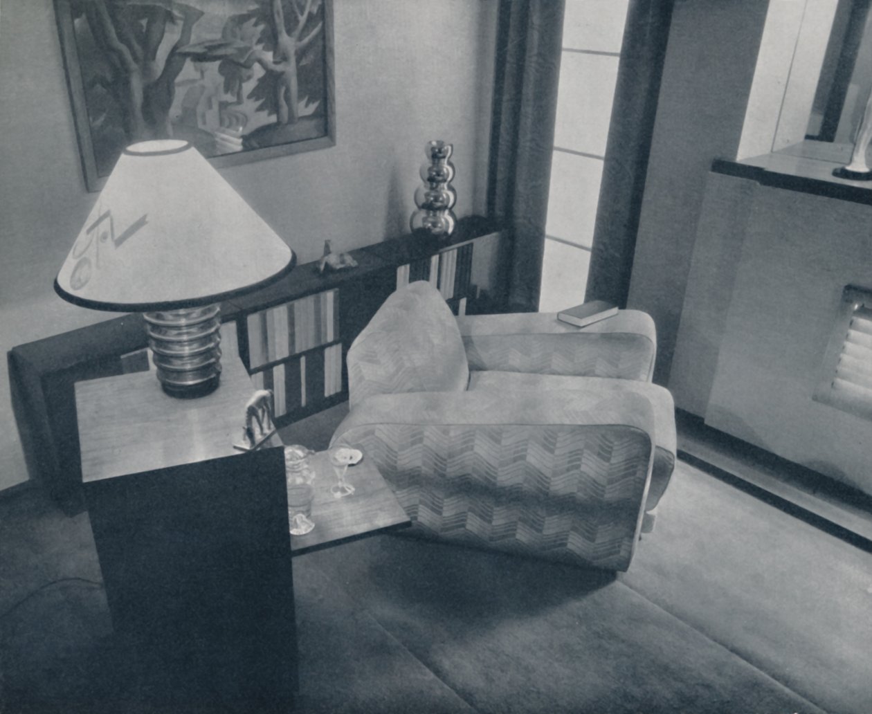 Ein kleines Zimmer, entworfen und eingerichtet von Michael Dawn, Bedford, England, 1935 von Unbekannt