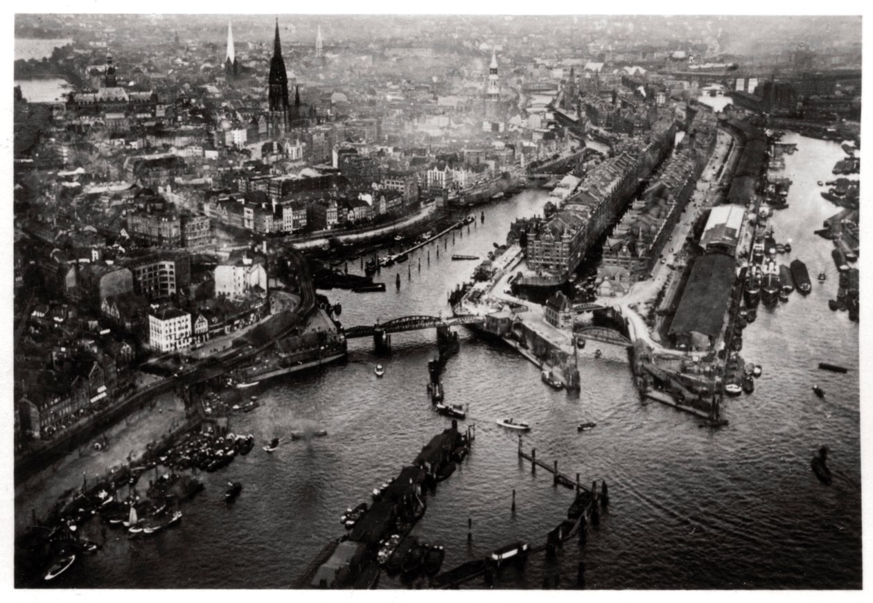 Luftaufnahme des Hamburger Hafens, Deutschland, von einem Zeppelin, ca. 1931-1933 von Unbekannt