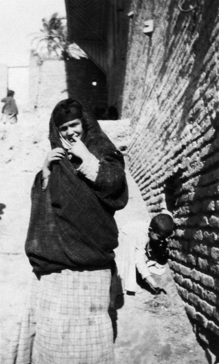 Arabische Frau, Irak, 1917-1919 von Unbekannt