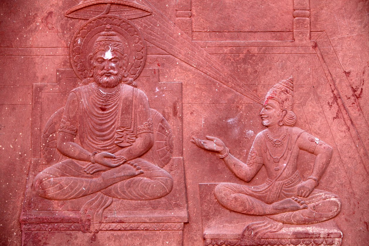 Bhagavad Gita auf einem Hindu-Tempel eingraviert: Dialog zwischen Krishna und Arjuna, Vrindavan, Indien von Unbekannt