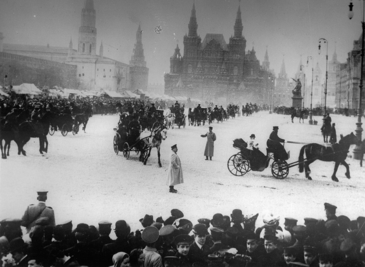 Busbahnhof am Strastnoy-Kloster, Moskau, Russland, um 1900-1905 von Unbekannt
