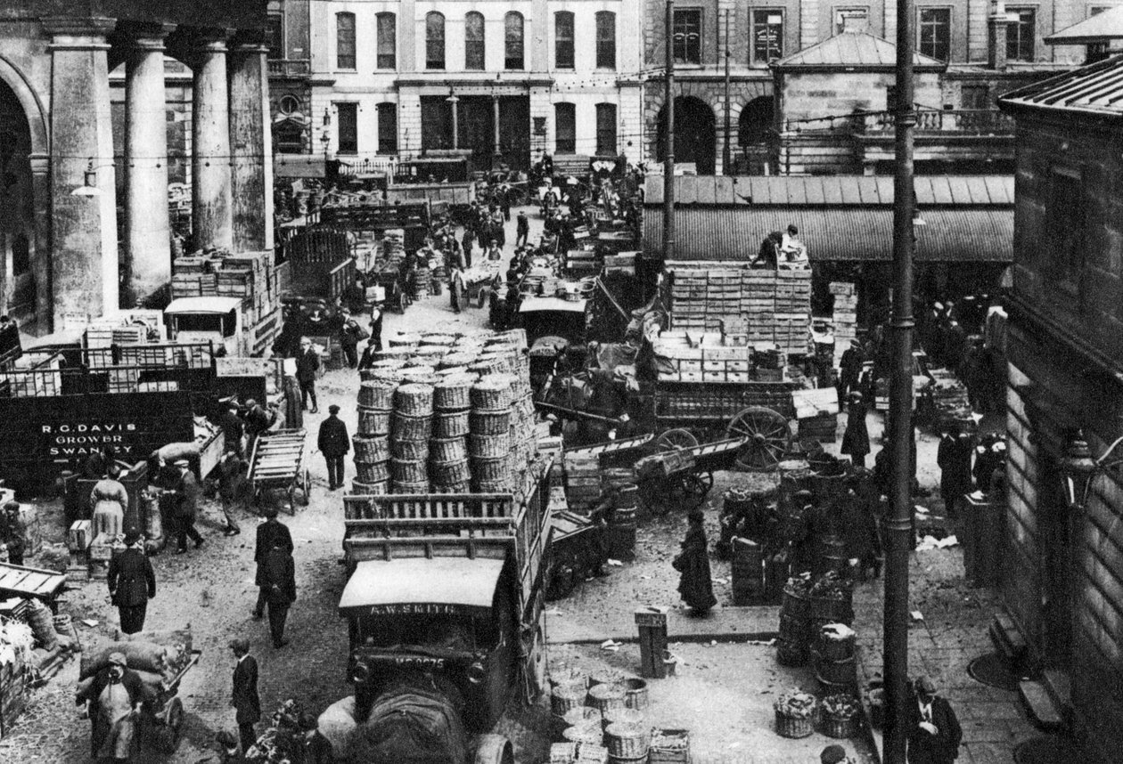 Früher Morgen in Covent Garden, London, 1926-1927 von Unbekannt