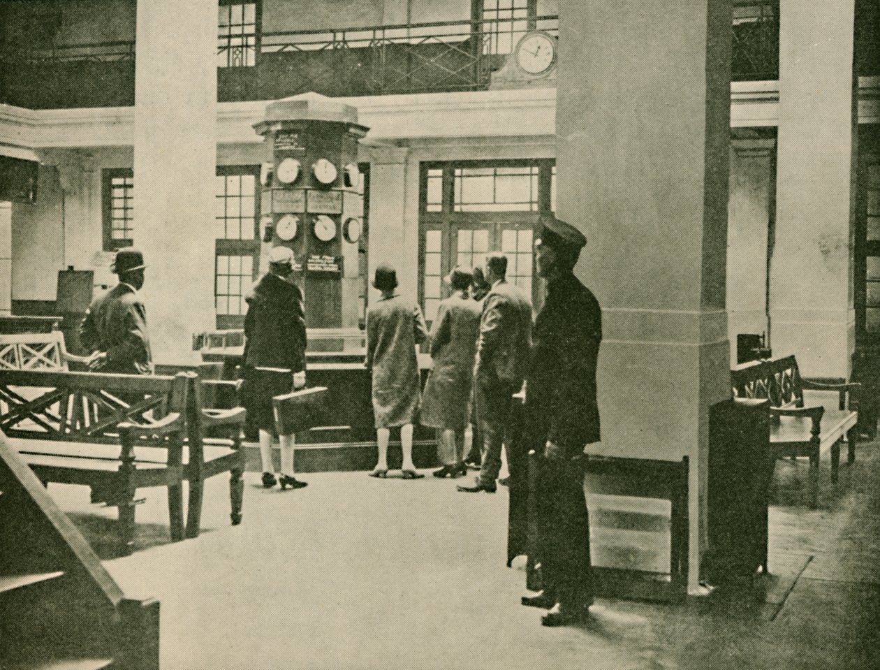 Eingangshalle, London Air Station, 1927 von Unbekannt