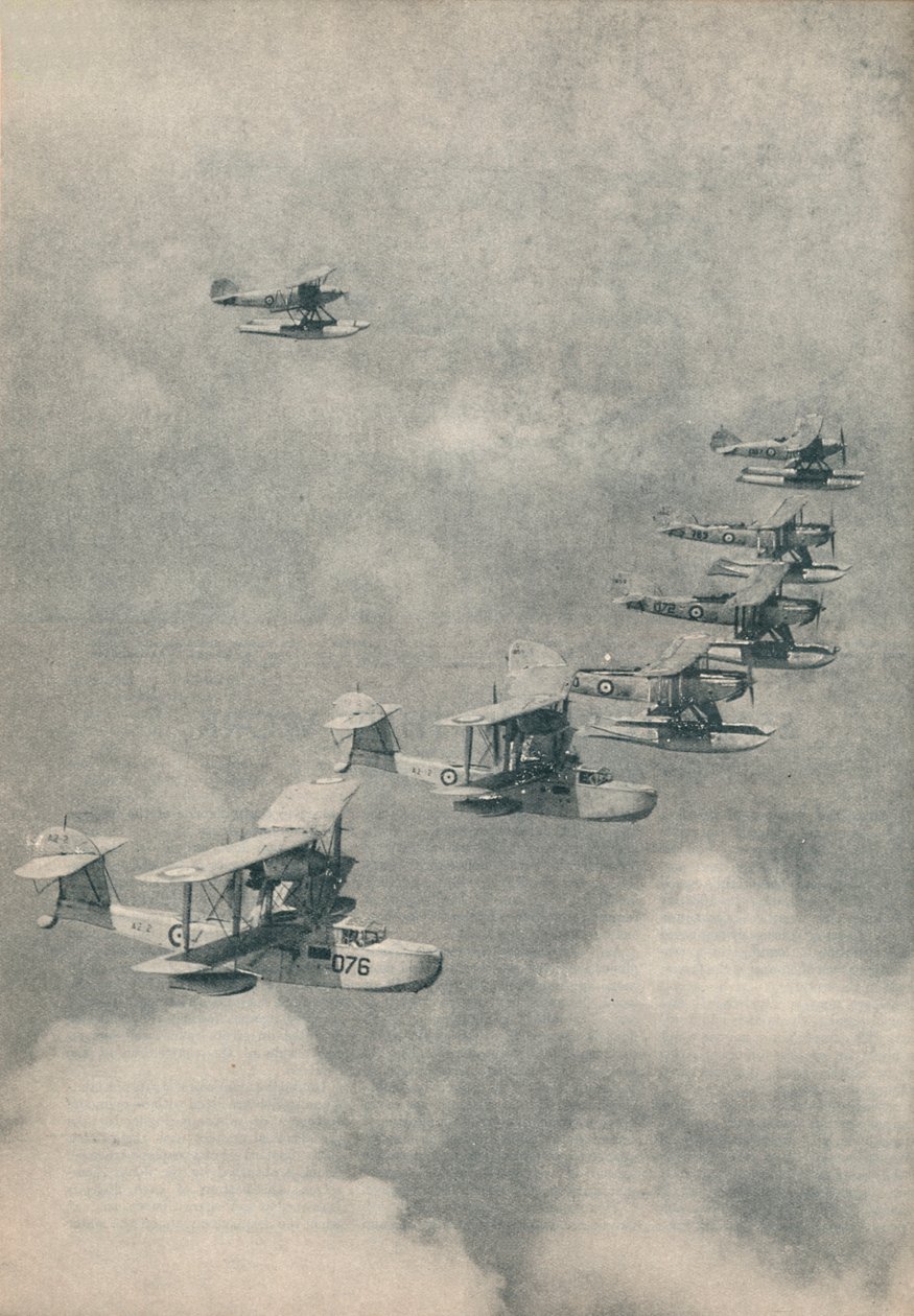 Flugboote und Wasserflugzeuge von Flugzeugträgern der Royal Navy, um 1936-1937 von Unbekannt
