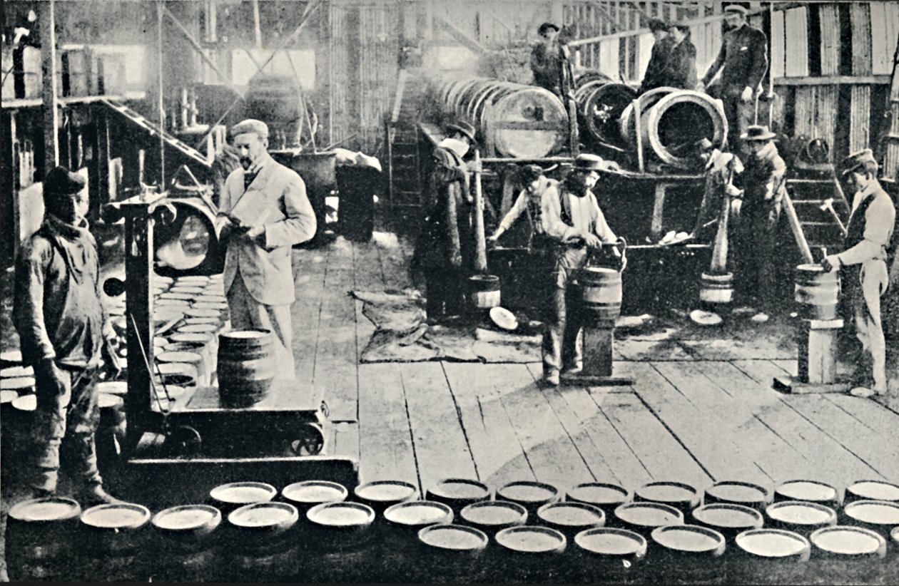 Jod wird für den Versand in den Salitreras von Tarapaca vorbereitet, 1911 von Unbekannt