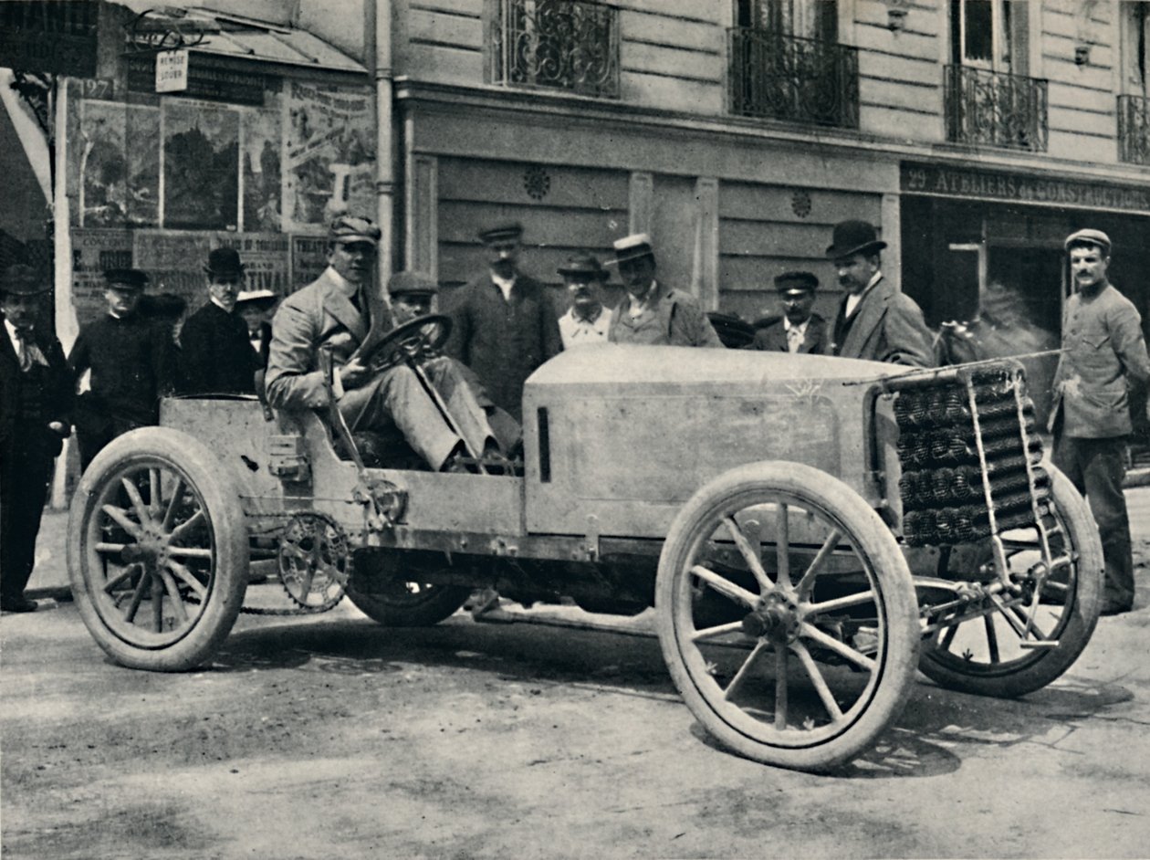 Jarrott vor dem Beginn des Rennens des Todes, 1937 von Unbekannt