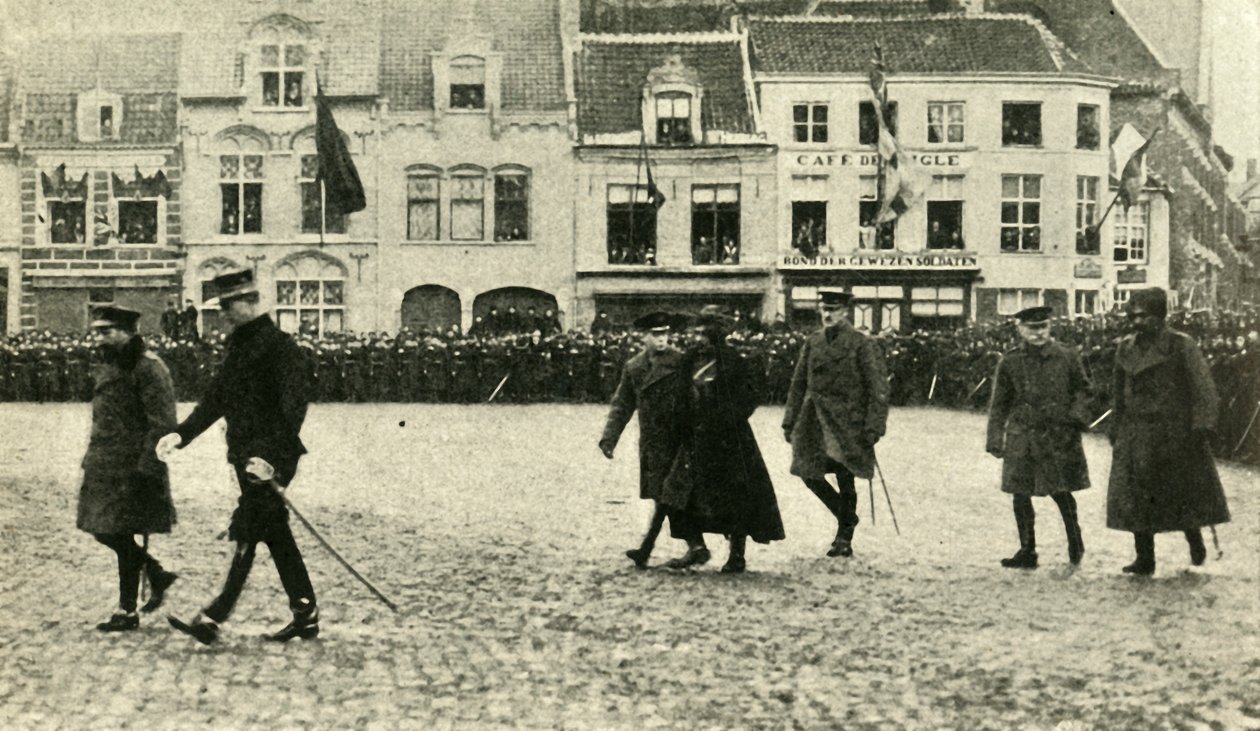 König Georg V. in Furnes, Belgien, Erster Weltkrieg, 4. Dezember 1914, 1920 von Unbekannt