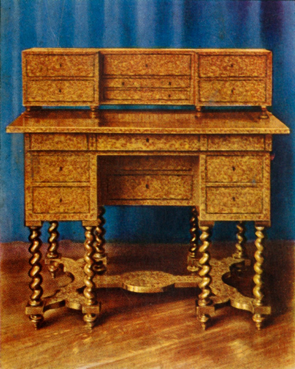 Marketerie-Schreibtisch von König Wilhelm III., 1938 von Unbekannt