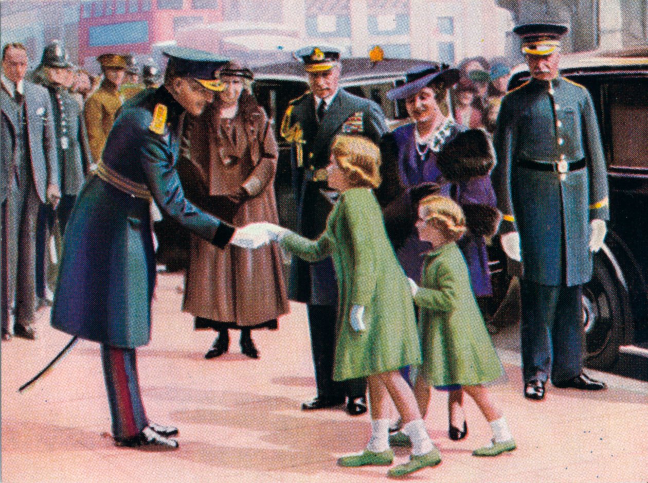Prinzessinnen Elizabeth und Margaret, um 1935 von Unbekannt