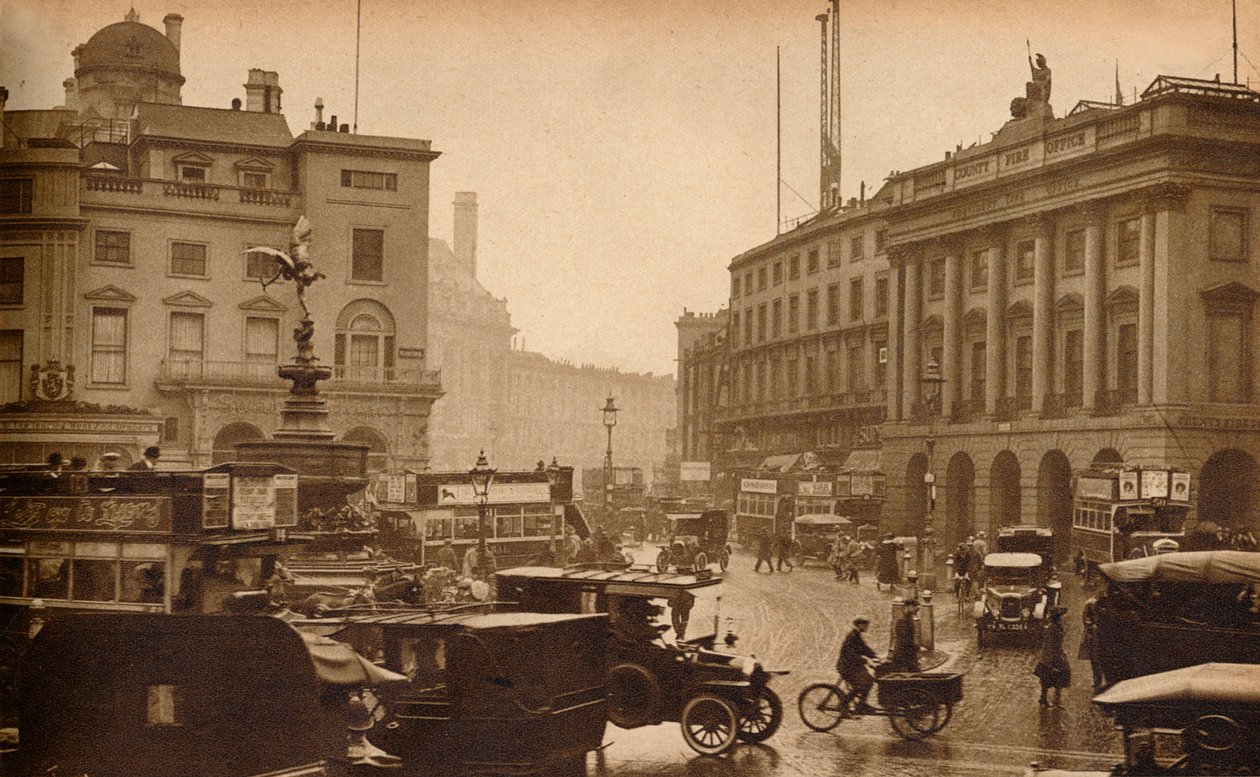 Regent Street, London, England, gesehen vom Piccadilly Circus, 1923, 1938 von Unbekannt