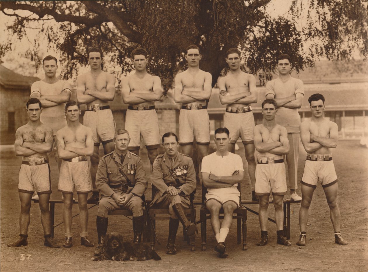 Das Bataillons-Boxteam des Ersten Bataillons, The Queens Own Royal West Kent Regiment. Poona von Unbekannt