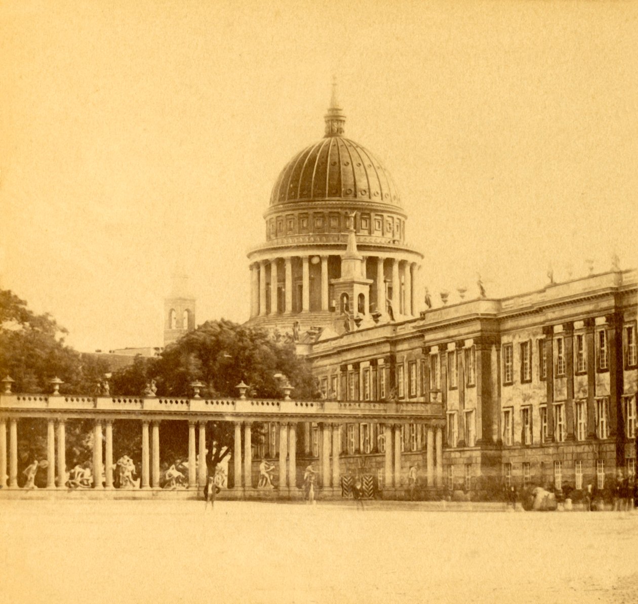 Das Stadtschloss und die Nikolaikirche, Potsdam, Deutschland, ca. 1900 von Unbekannt