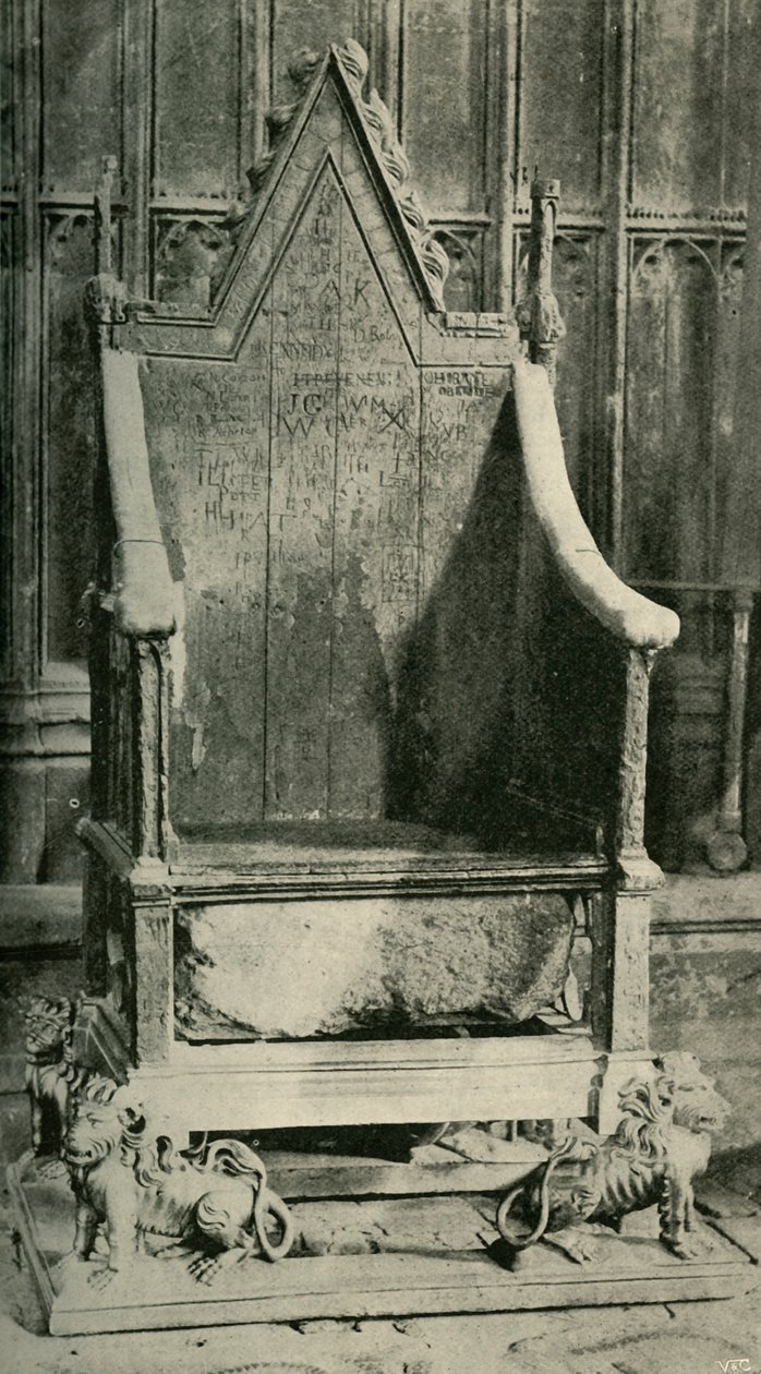 Der Krönungsstuhl, der den alten Stein enthält, 1902 von Unbekannt