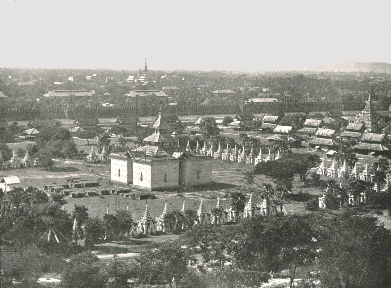Die vierhundertfünfzig Tempel, Mandalay, Burma, 1895 von Unbekannt