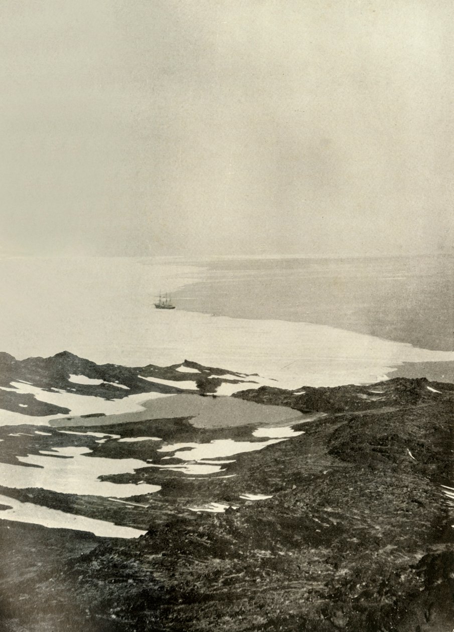 Das Schiff vor Pram Point, kurz vor der Abreise nach Norden, ca. 1908, 1909 von Unbekannt