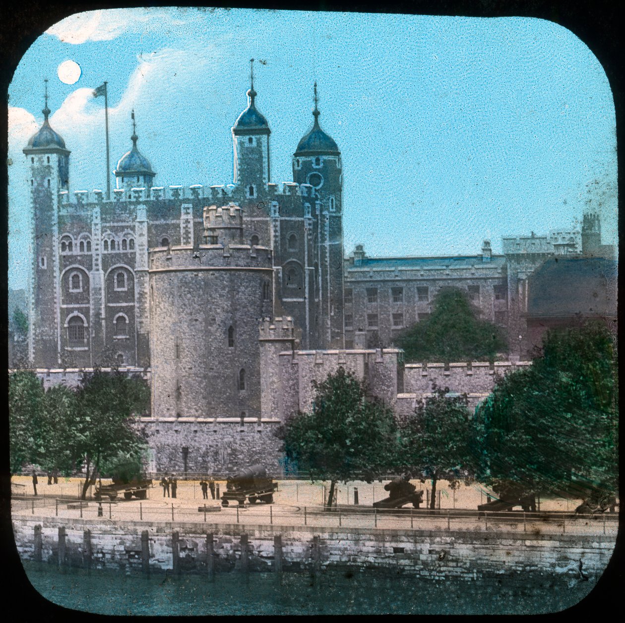Der Tower von London bei Nacht, späte 19. oder frühe 20. Jahrhundert von Unbekannt