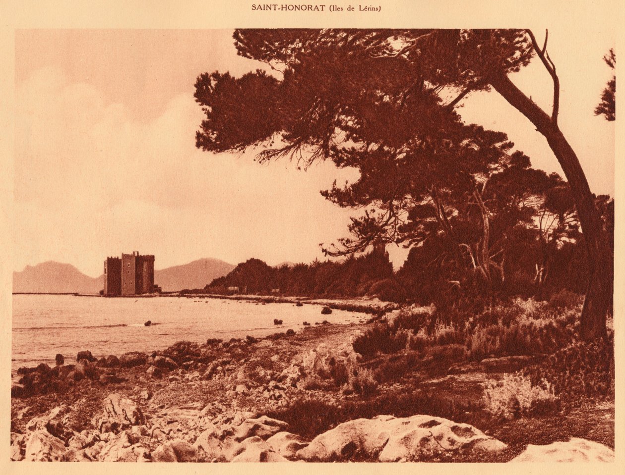 Das alte Kloster, Saint-Honorat, 1930 von Unbekannt