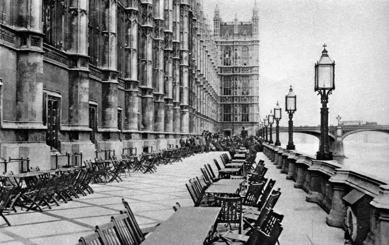 Die Terrasse des House of Commons, London, 1926-1927 von Unbekannt