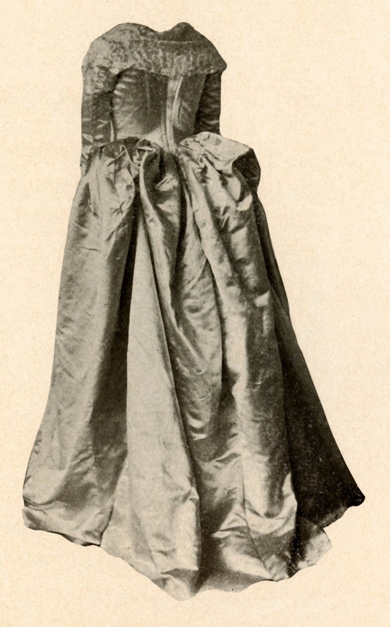 Weißes Satin-Hochzeitskleid getragen von Mrs. St. Clair in Philadelphia, 1760, 1937 von Unbekannt