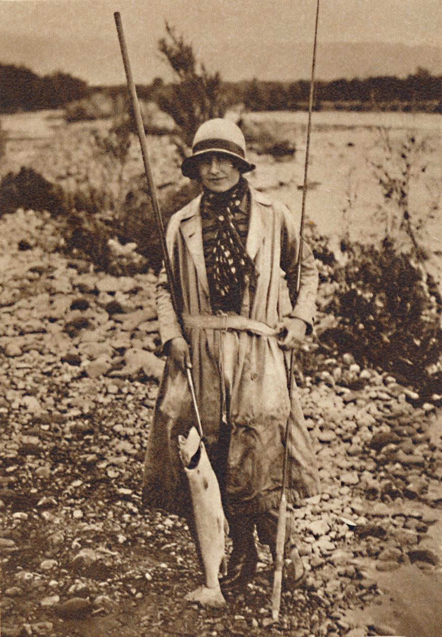 Mit einem Fang in Tokanu, Neuseeland, um 1927, 1937 von Unbekannt