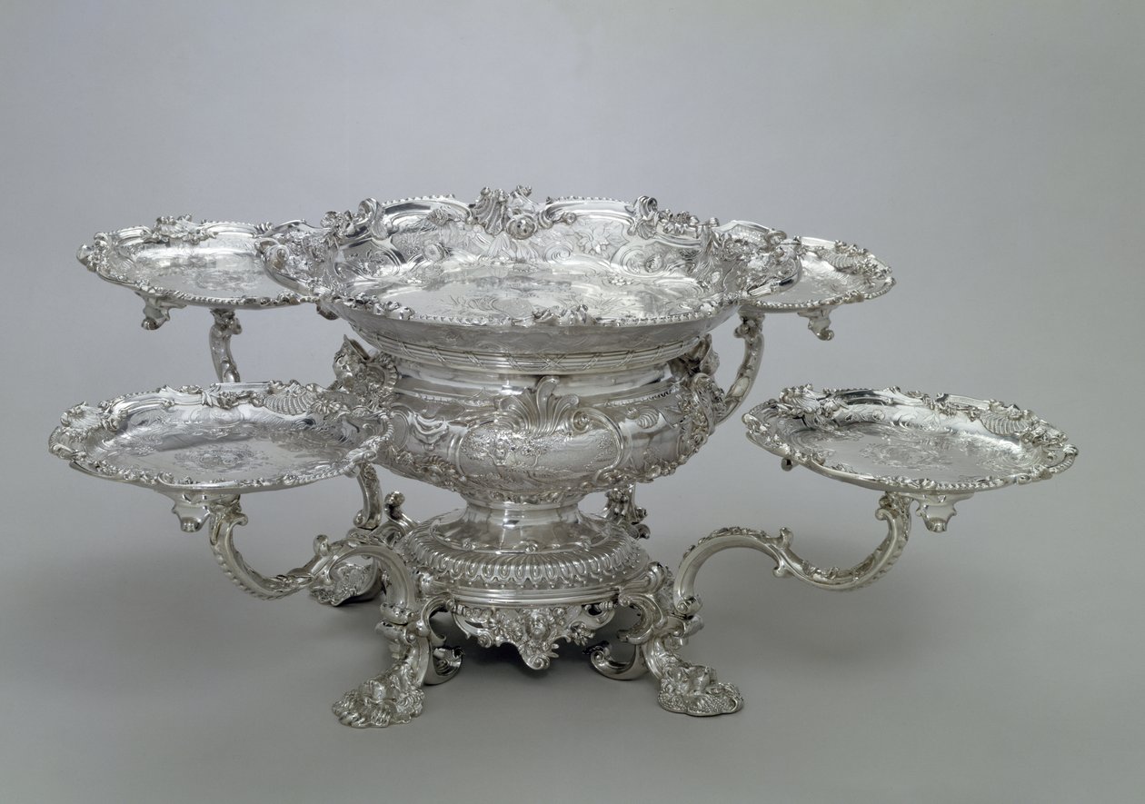 Newdegate-Mittelstück von Paul de Lamerie, 1743 von Unbekannt Unbekannt