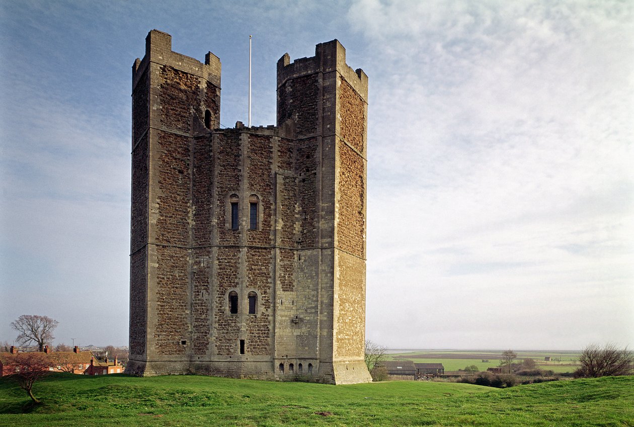 Orford Castle, Außenansicht des Bergfrieds (1165-72), Suffolk, UK von Unbekannt Unbekannt