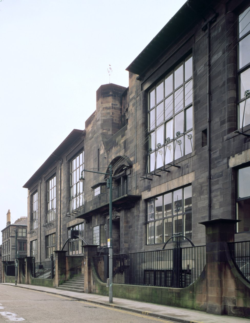 Ansicht des Äußeren der Glasgow School of Art, gebaut 1897-1909 von Charles Rennie Mackintosh, (1868-1928); Schottland, UK von Unbekannt Unbekannt
