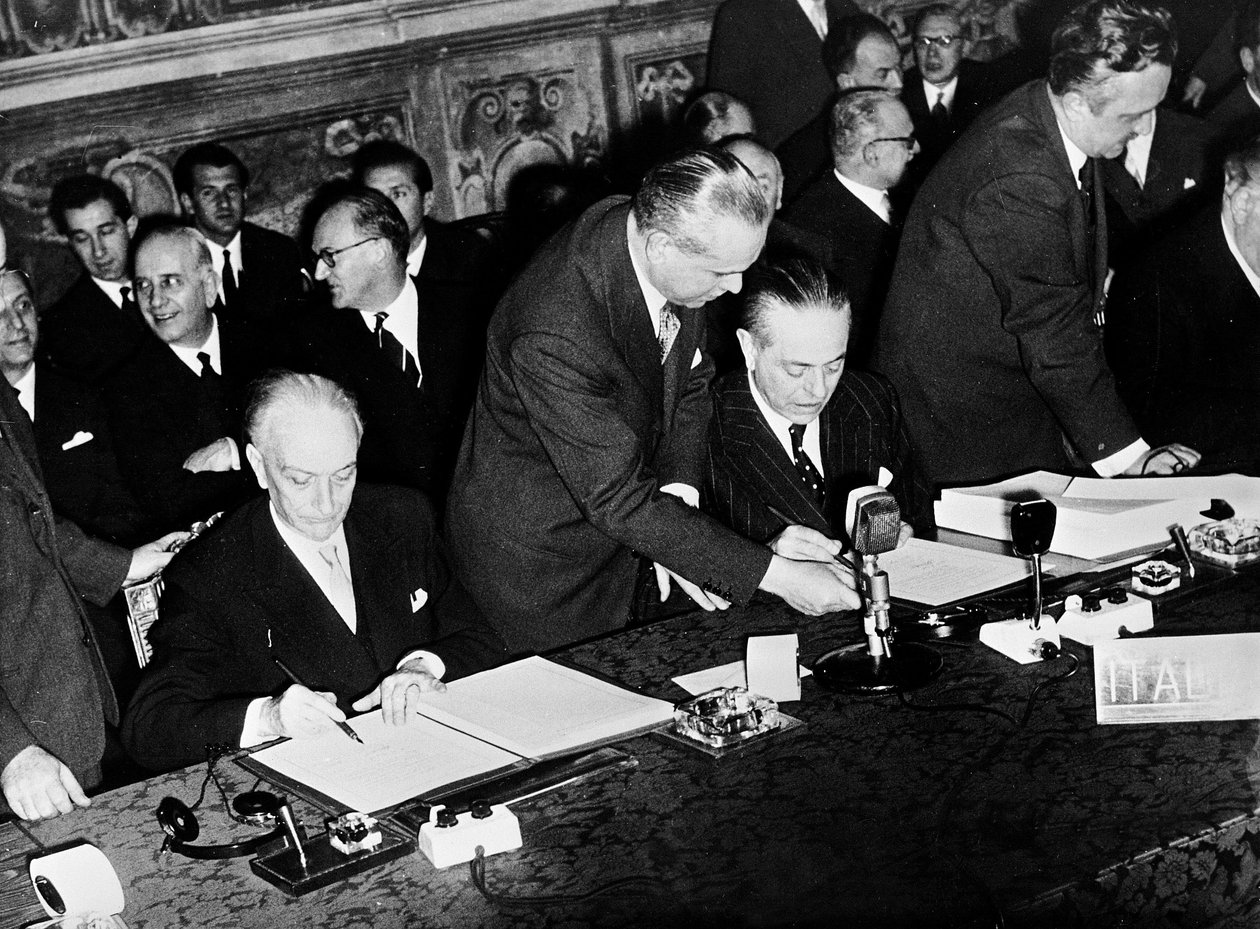 Antonio Segni und Gaetano Martino unterzeichnen die Römischen Verträge zur Gründung des Europäischen Wirtschaftsrats von Unbekannt Unbekannt