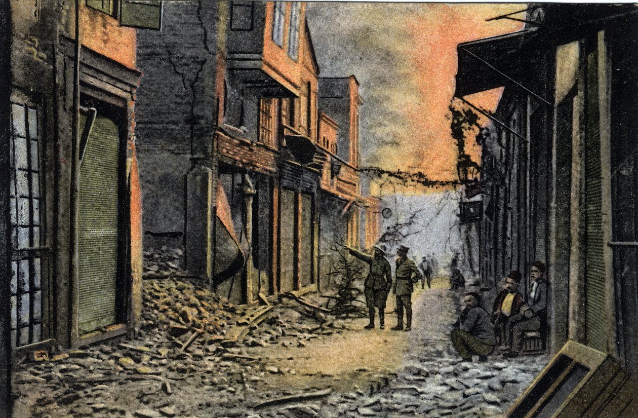 Griechenland, Saloniki (oder Thessaloniki): Blick auf die teilweise zerstörte Tunsky-Straße, wahrscheinlich nach dem Brand von 1917 - Postkarte 1914-1918 von William M. Timlin