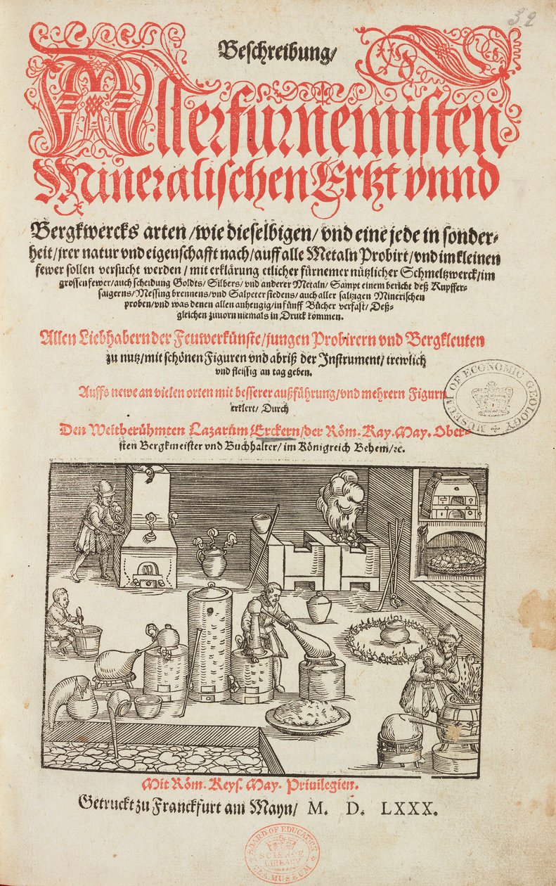 Labor für Erzanalysen, mit Ofen, Instrumenten und Werkzeugen - Titelseite von Beschreibung der Erze und der wichtigsten Methoden des Bergbaus von Lazarus Ecker - Alchemie & Frühchemie Titelseite eines Buches über Metallurgie von Unbekannt