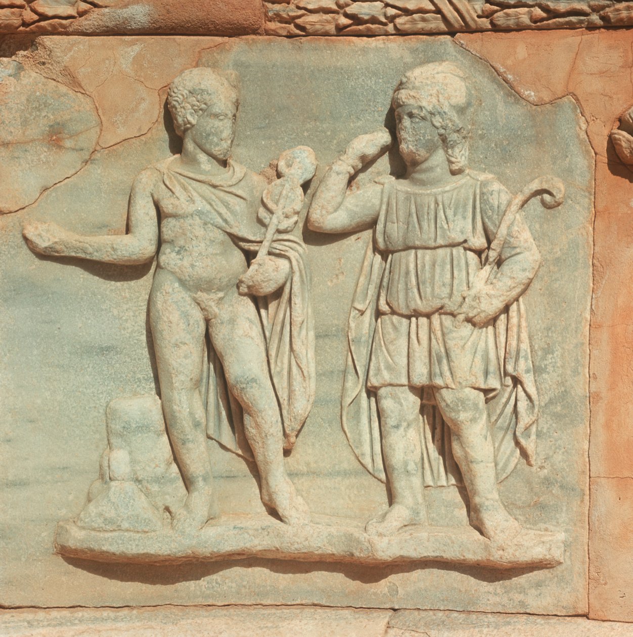 Libyen, Historisches Tripolitanien, Antikes Sabratha, Theater, Detail des Reliefs von William M. Timlin