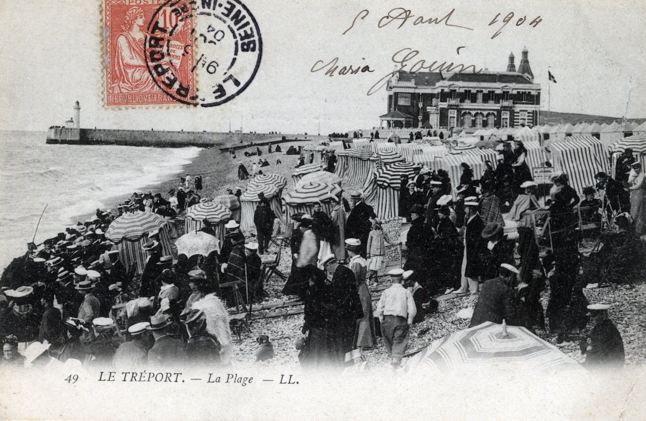 Normandie, Seine Maritime (76), Treport: die Menge der Urlauber am Strand und das Casino im Hintergrund - Postkarte von 1904 von William M. Timlin