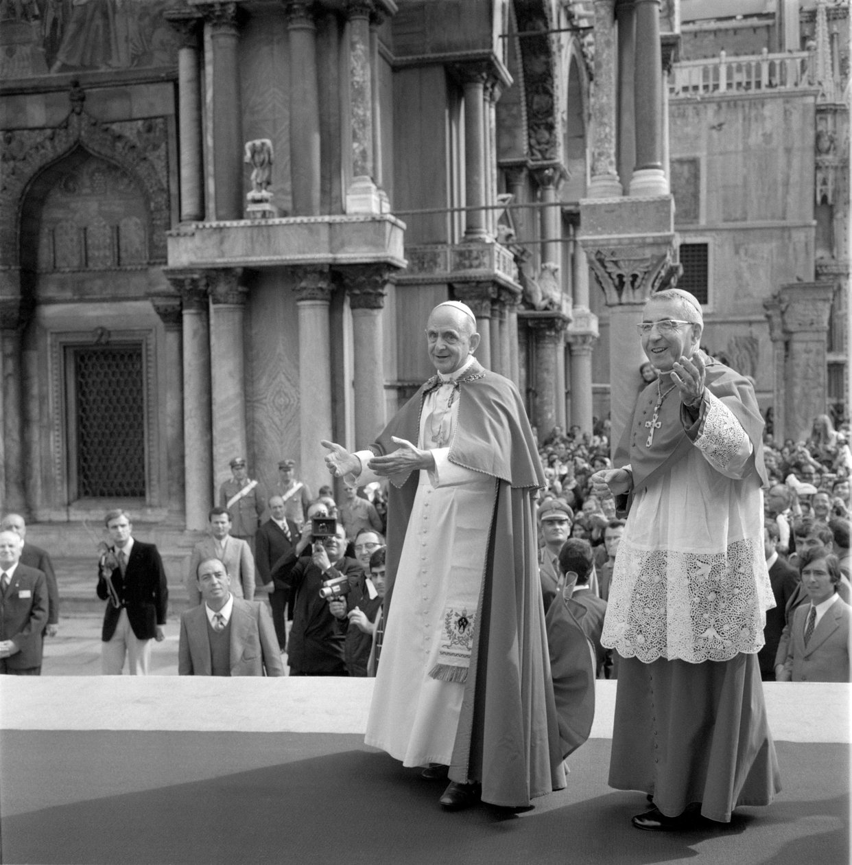 Der Kardinal Albino Luciani (Johannes Paul I.) mit Papst Paul VI. in Venedig - 1972 von Unbekannt