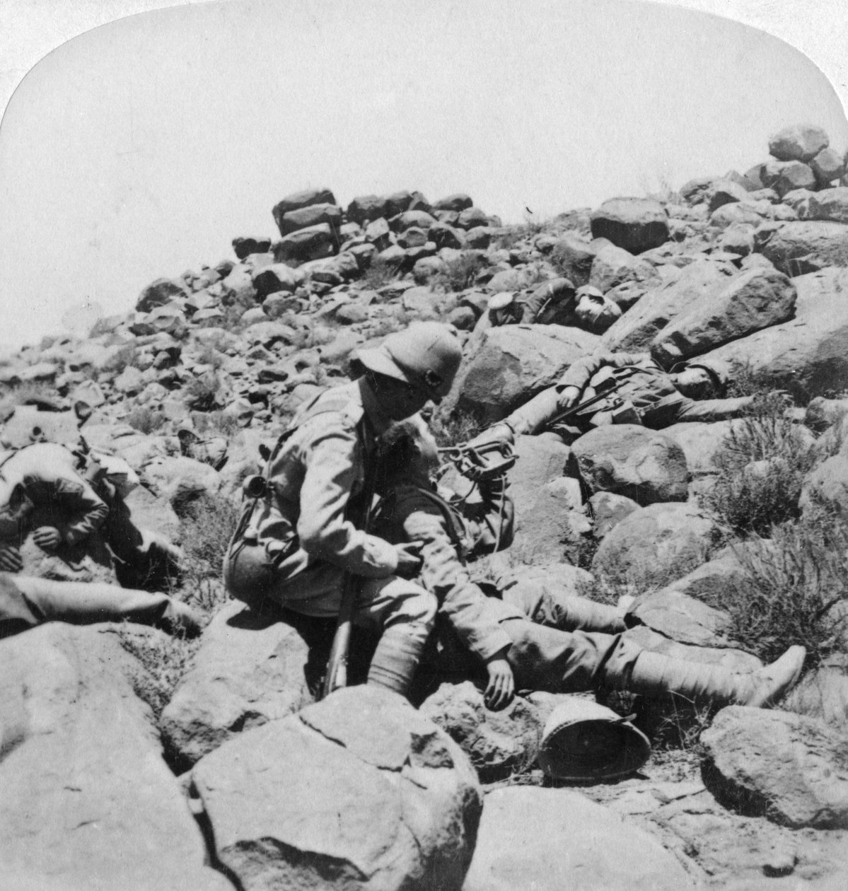 Der letzte Ruf des sterbenden Trompeters, ein Schlachtfeldvorfall, Gras Pan, Südafrika, 1900 von Underwood and Underwood
