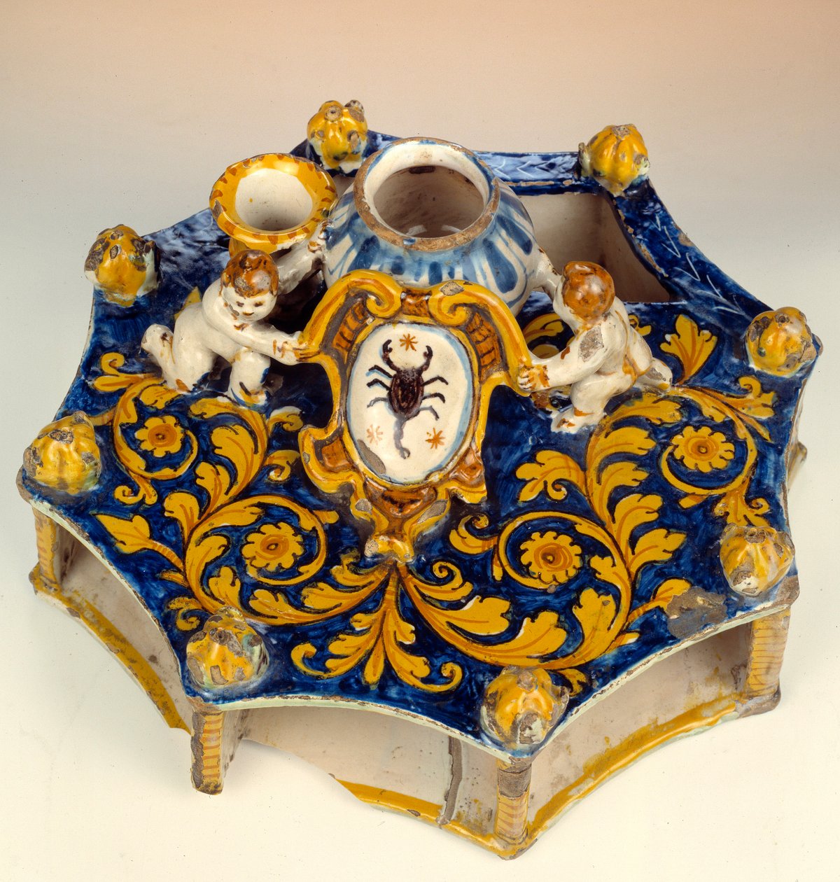 Achtteilige Schrift aus Majolika (Maiolica) in dunkelblauen, gelben und blassgrünen Farben von Unknown artist