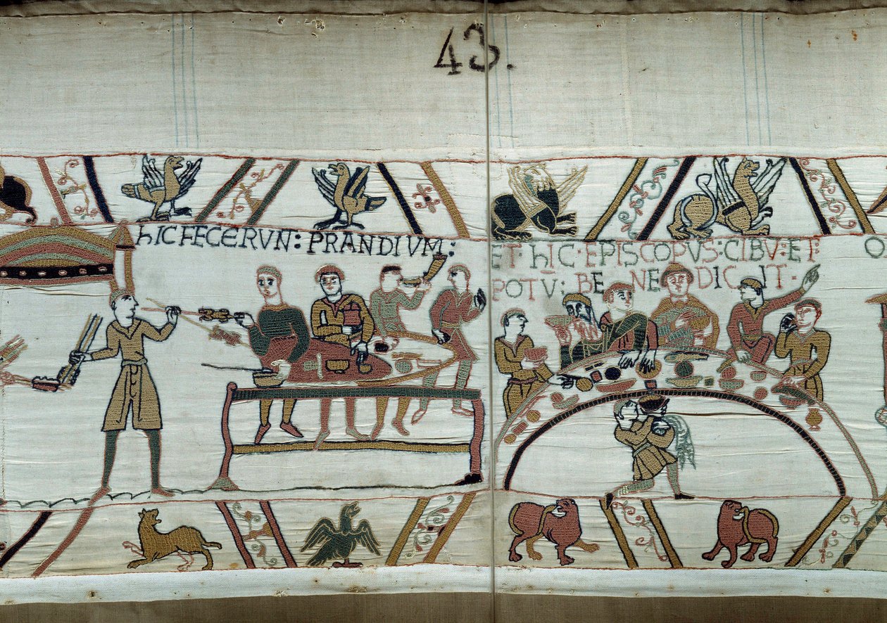Landung in England, die Truppen von Wilhelm dem Eroberer feiern, während sie auf den Kampf gegen die sächsischen Waffen von Harold II. warten. Guillaume ist umgeben von Baronen und dem Bischof Odon. Detail des Teppichs von Bayeux von Unknown artist