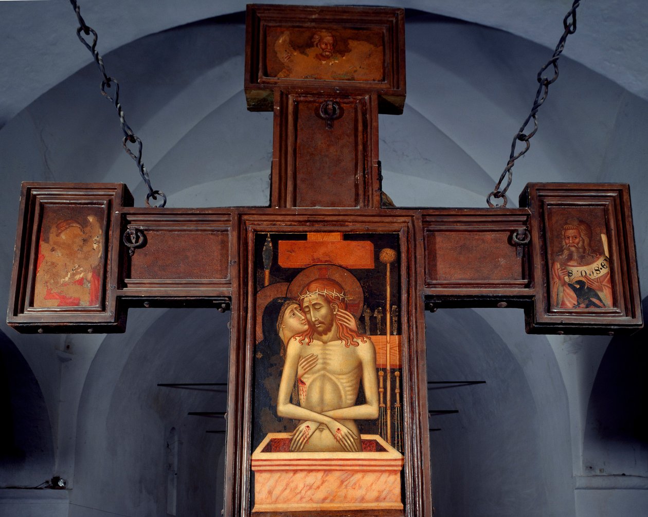 Beweinung (Abnahme vom Kreuz). Anonymes Holzgemälde auf der Rückseite eines Kreuzes. 15. Jahrhundert, Varazze, Cappella del Castello Invrea, Italien von Unknown artist