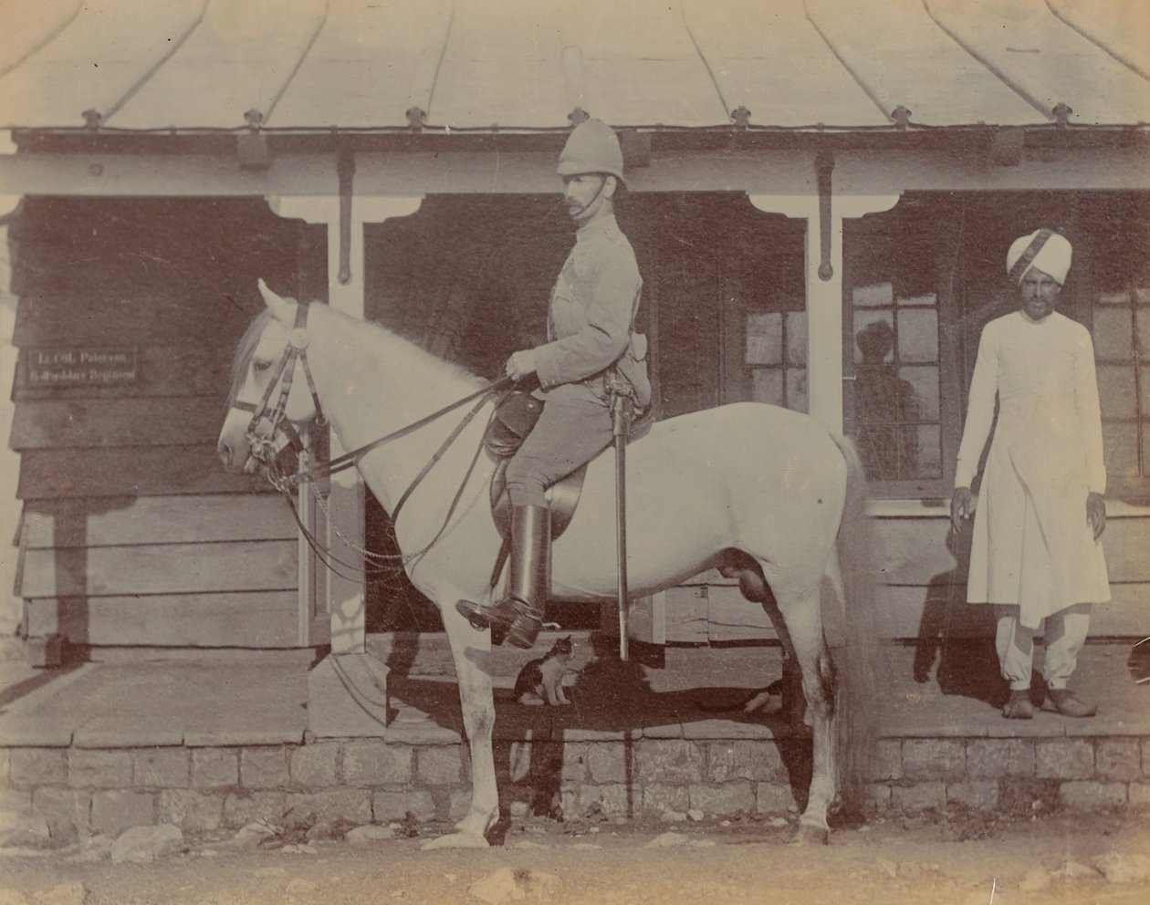 Oberst A. M. Paterson, Kommandant des 1. Bedfordshire Regiments von Unknown photographer