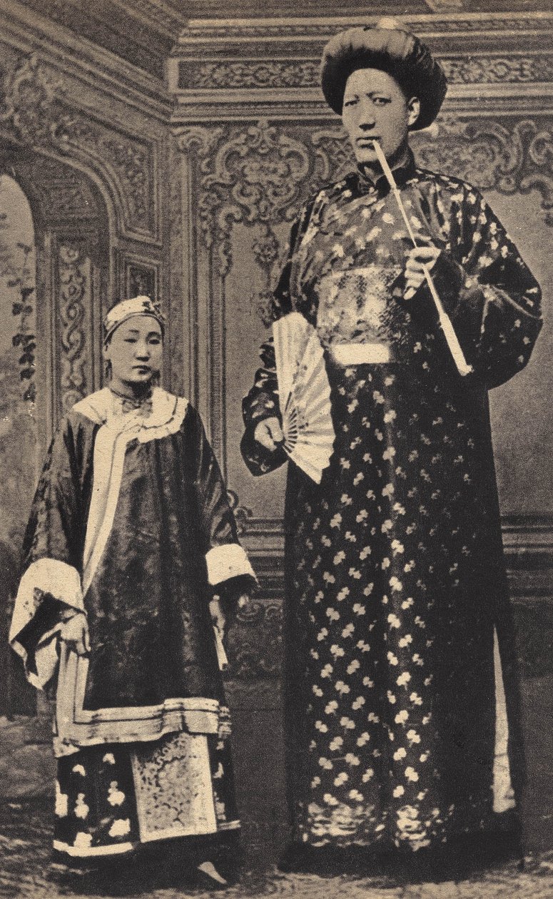 Die Monster, der Riese von China. Fotografie, späte 19. Jahrhundert, Paris. Private Sammlung. von Unknown photographer