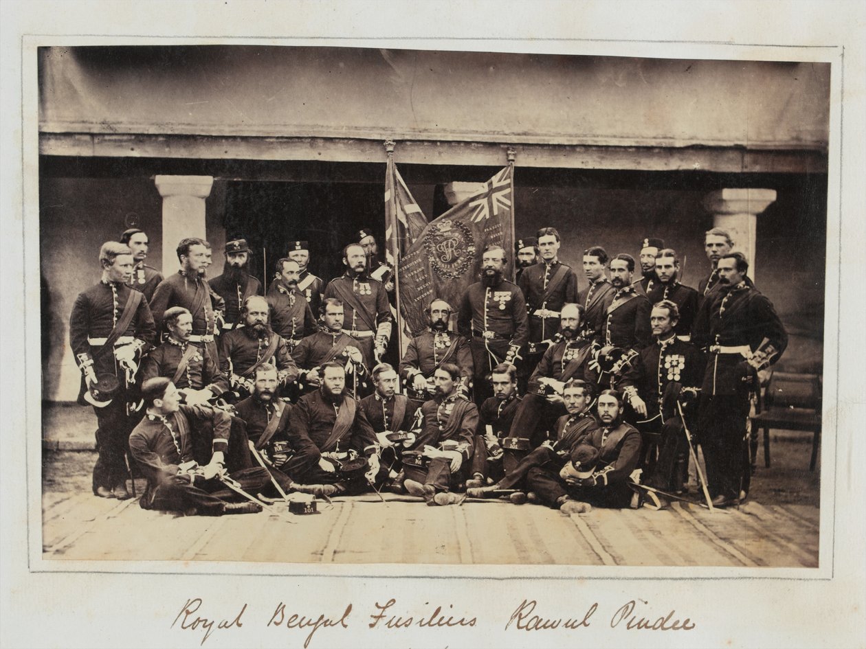 Mitglieder des 101. Regiments zu Fuß (Royal Bengal Fusiliers) in Rawalpindi von Unknown photographer