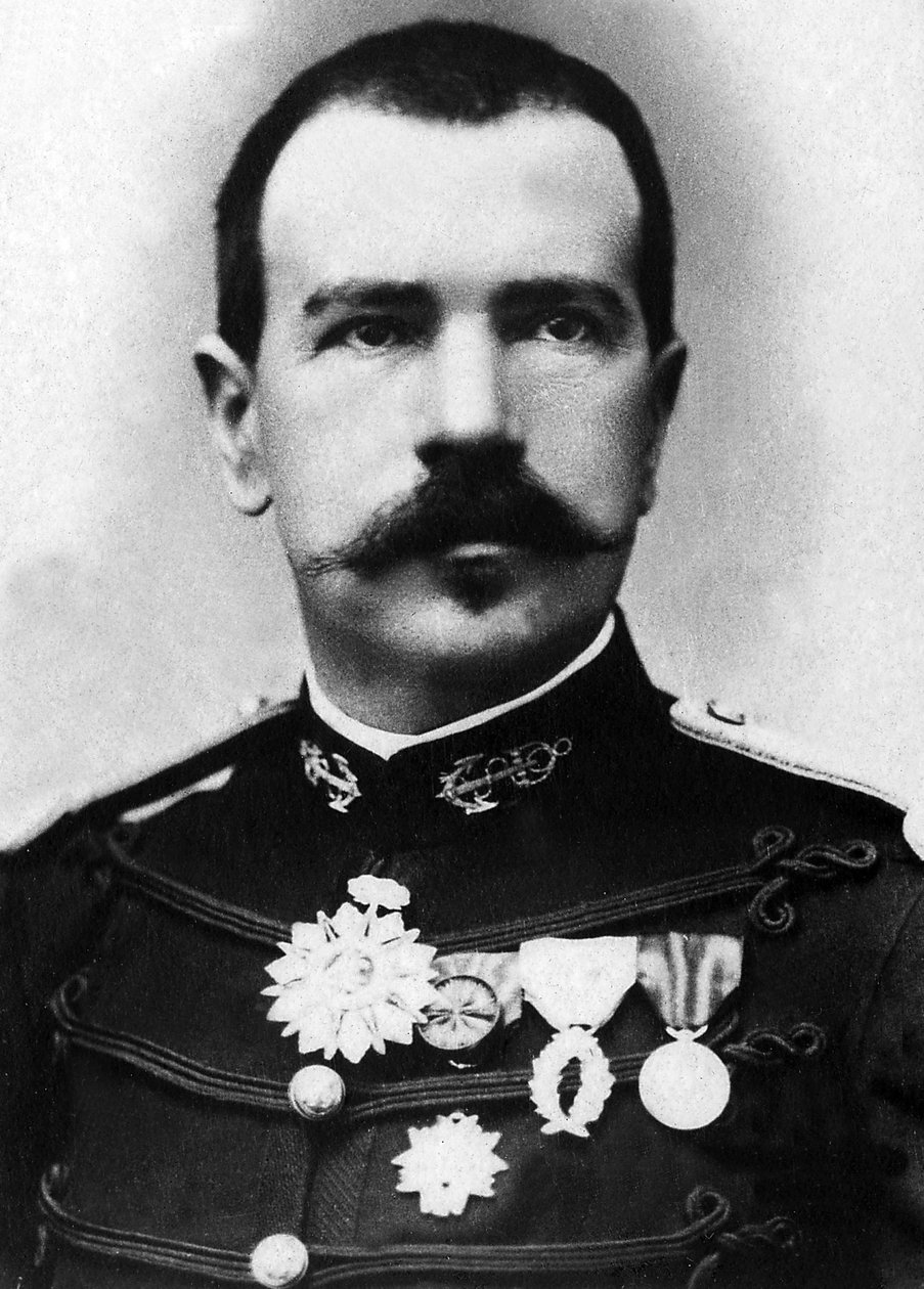 Porträt von Parfait Louis (Perfect-Louis) Monteil (1855-1925), Leutnant, Oberst der Marineinfanterie und Entdecker von Afrika und Indochina. von Unknown photographer