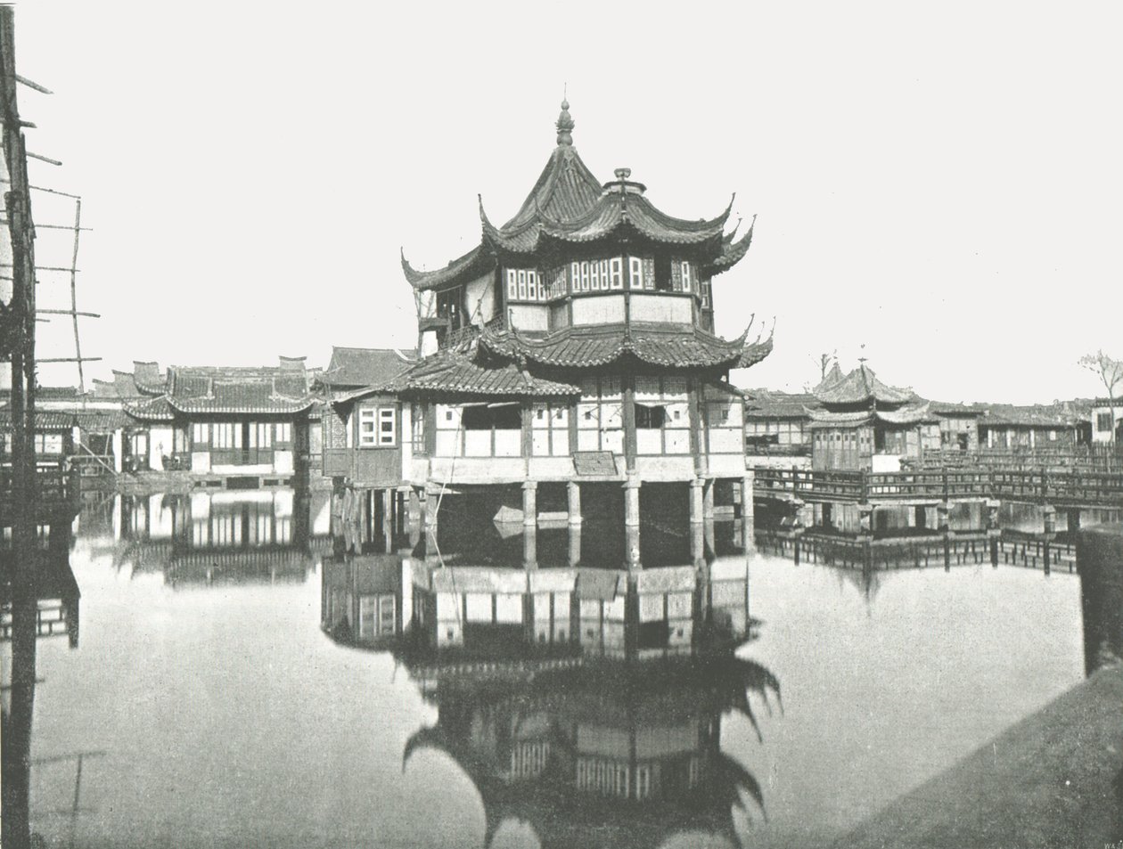 Einer der öffentlichen Teegärten, Shanghai, China, 1895 von W and S Ltd