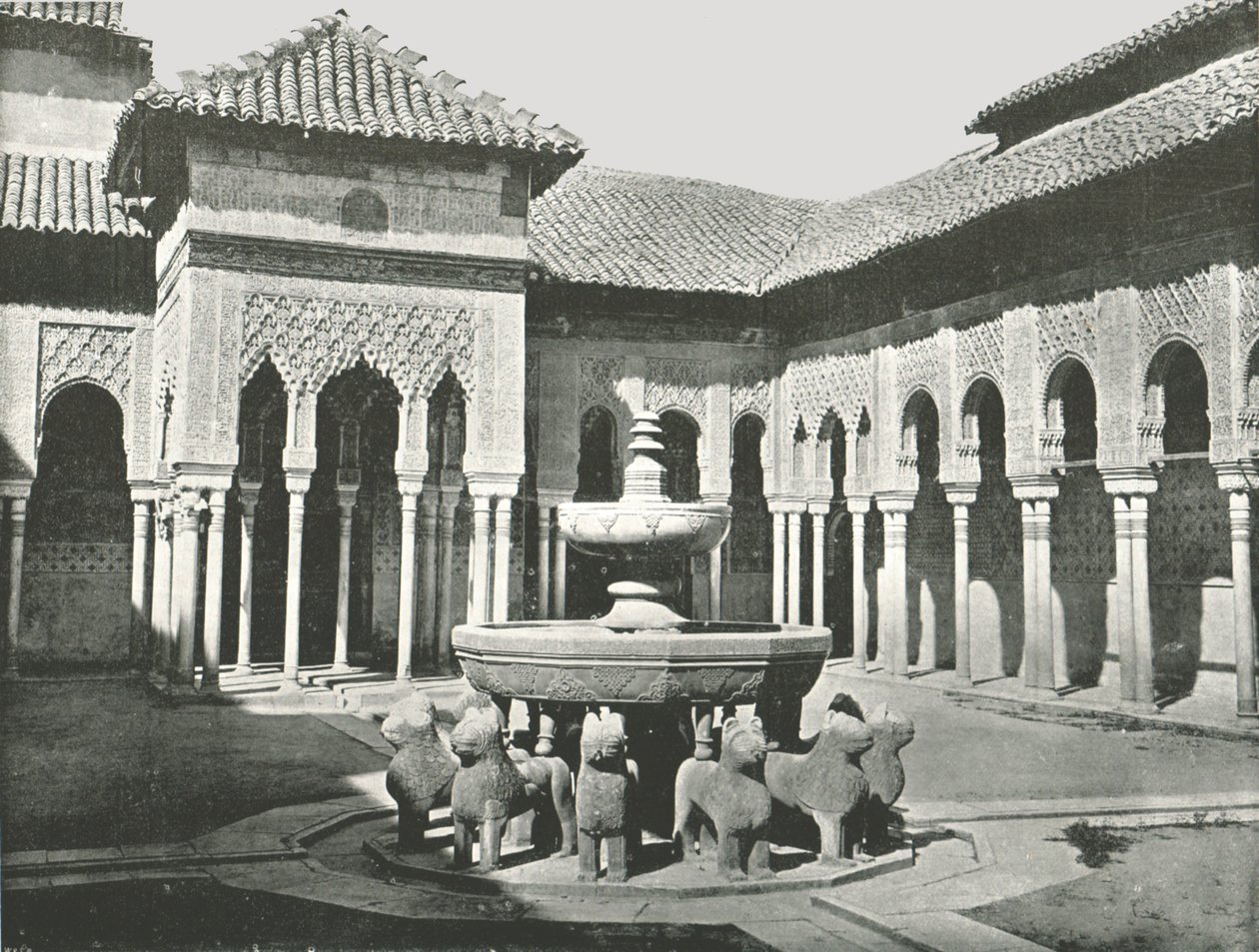 Der Löwenhof, Alhambra, Granada, Spanien, 1895 von W and S Ltd