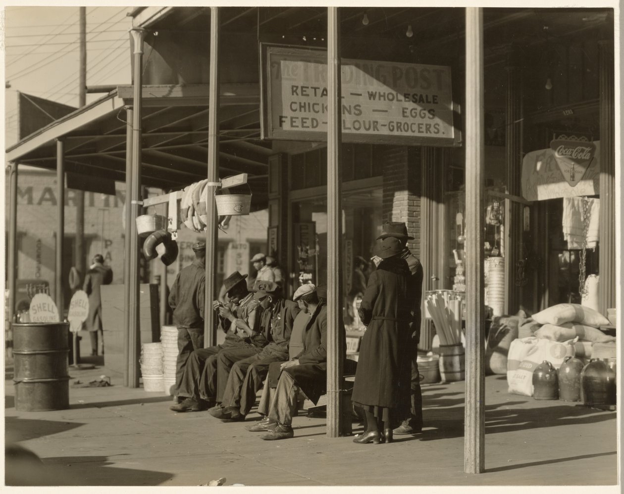 Bürgersteigszene, Selma, Alabama von Walker Evans